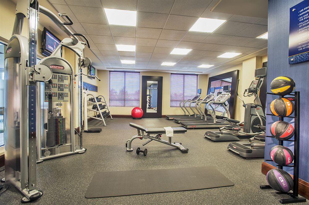 סטרלינג Hampton Inn & Suites Washington-Dulles International Airport מראה חיצוני תמונה