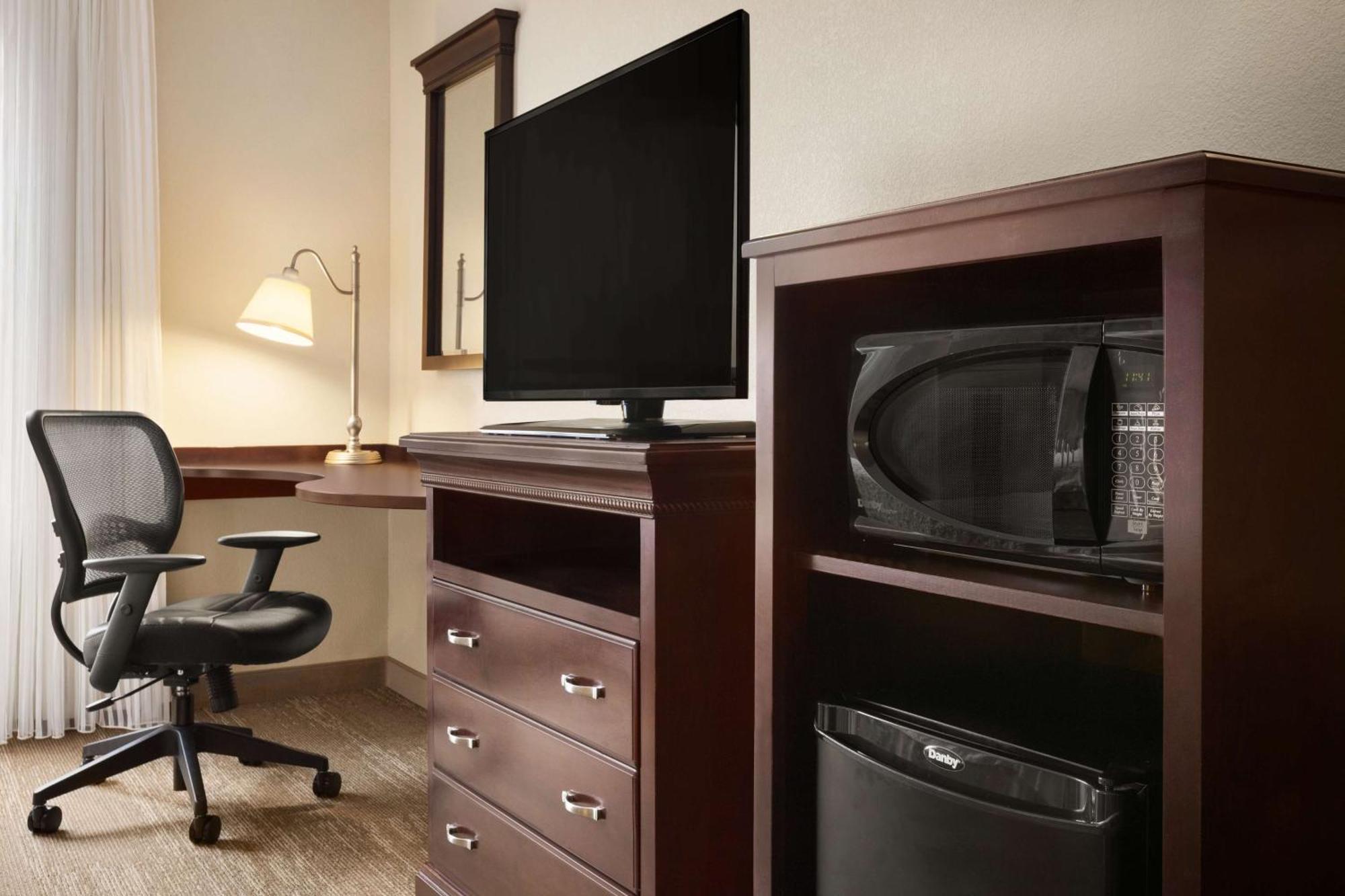סטרלינג Hampton Inn & Suites Washington-Dulles International Airport מראה חיצוני תמונה