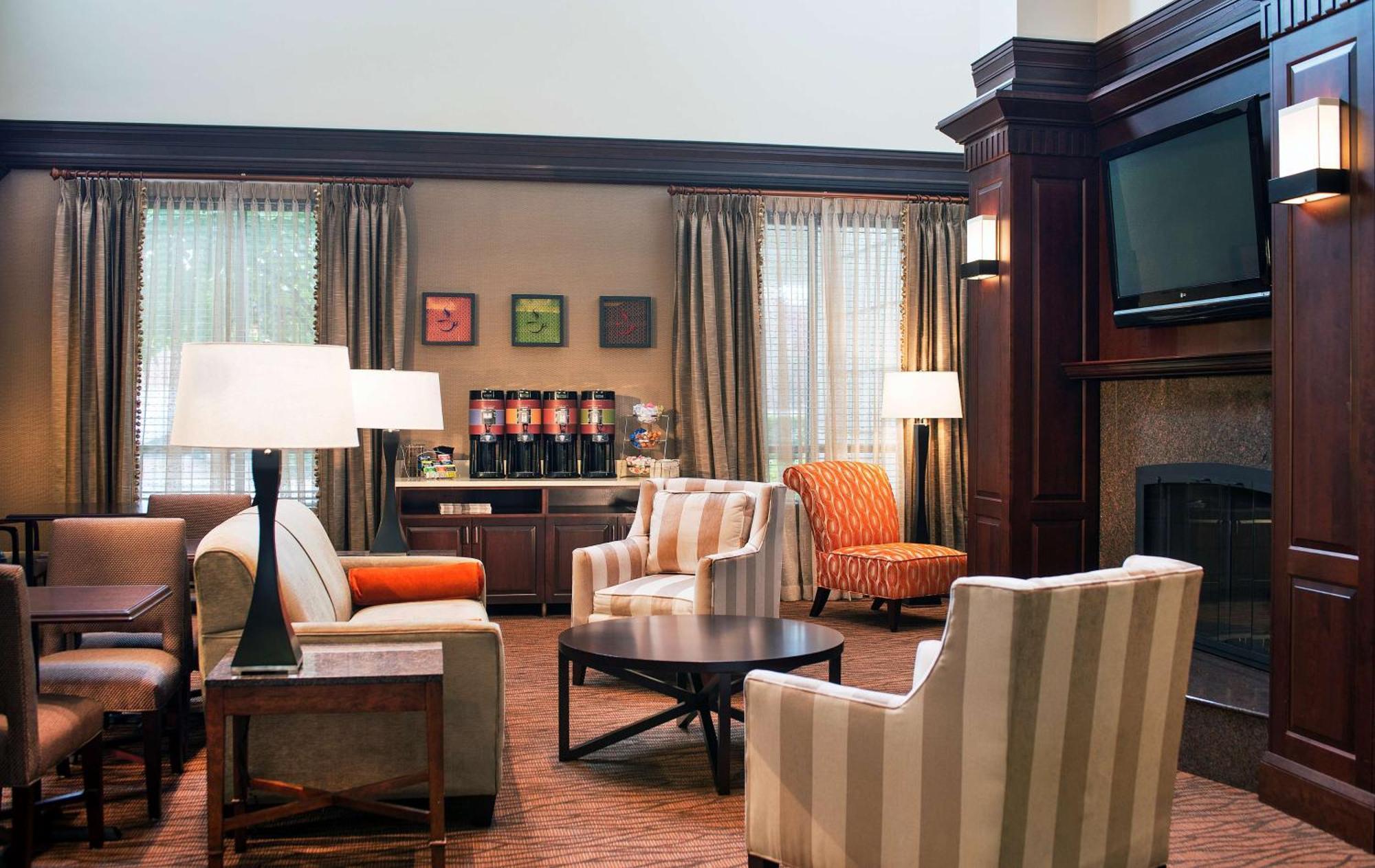 סטרלינג Hampton Inn & Suites Washington-Dulles International Airport מראה חיצוני תמונה