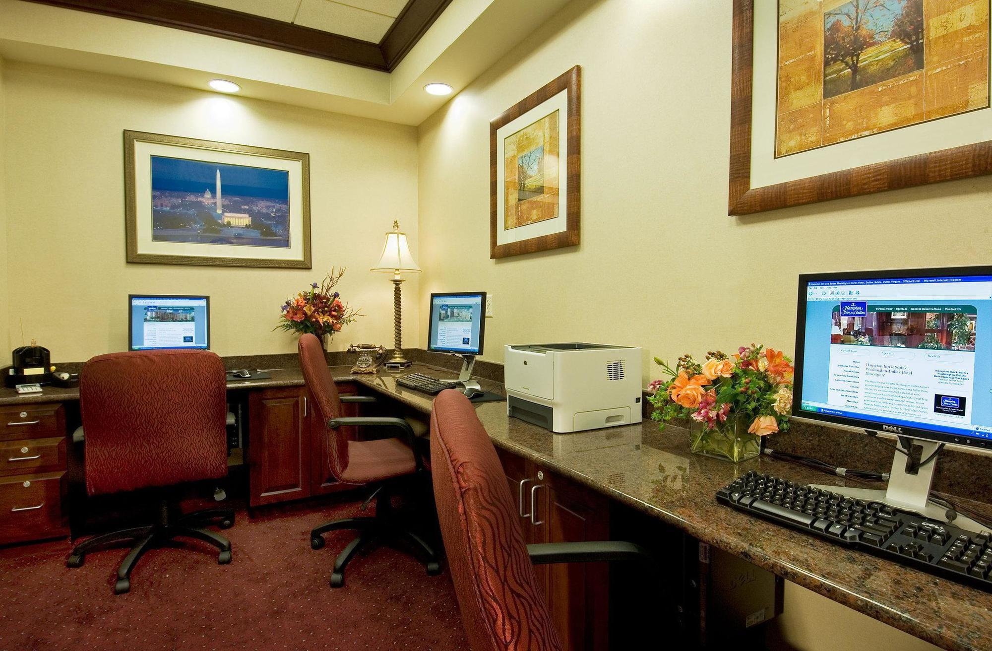 סטרלינג Hampton Inn & Suites Washington-Dulles International Airport מראה חיצוני תמונה